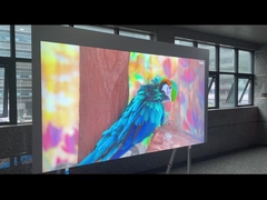 پروژکتور لیزری SMX Full HD 1920x1200 از صفحه نمایش بی سیم پشتیبانی می کند